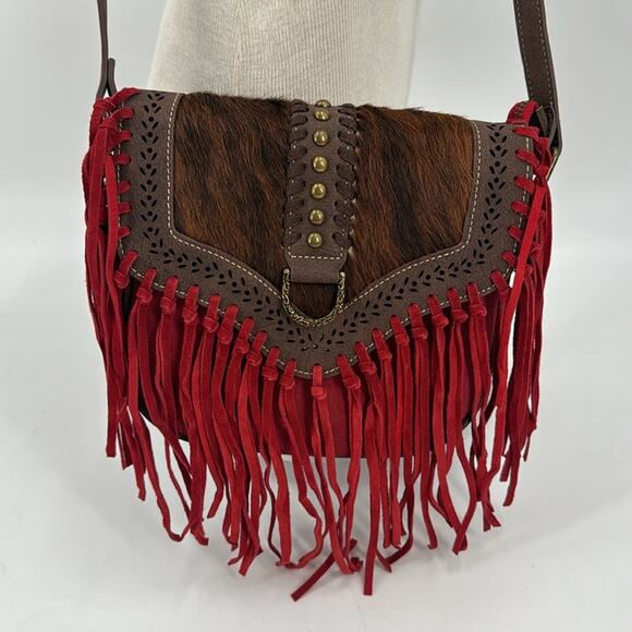 NWOT Wrangler red Embroidered Fringe Crossbody bag - Picture 2 of 7